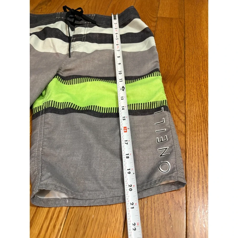O'Neill Boys Board Shorts Grey Neon Green Striped Swim Trunks Cargo Pocket Sz 30